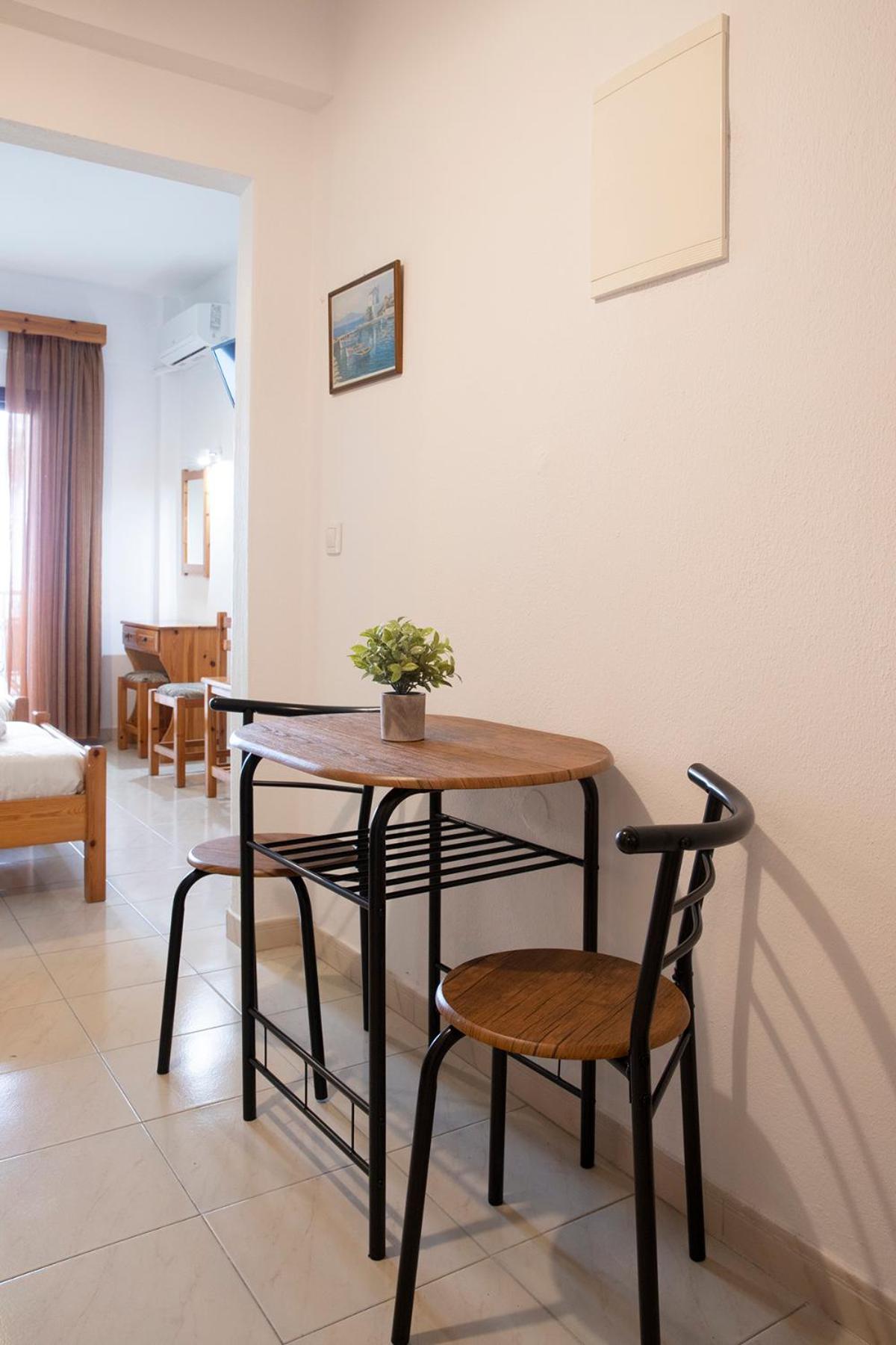 Manos Kritikakis Apartments 帕拉塔蒙 外观 照片
