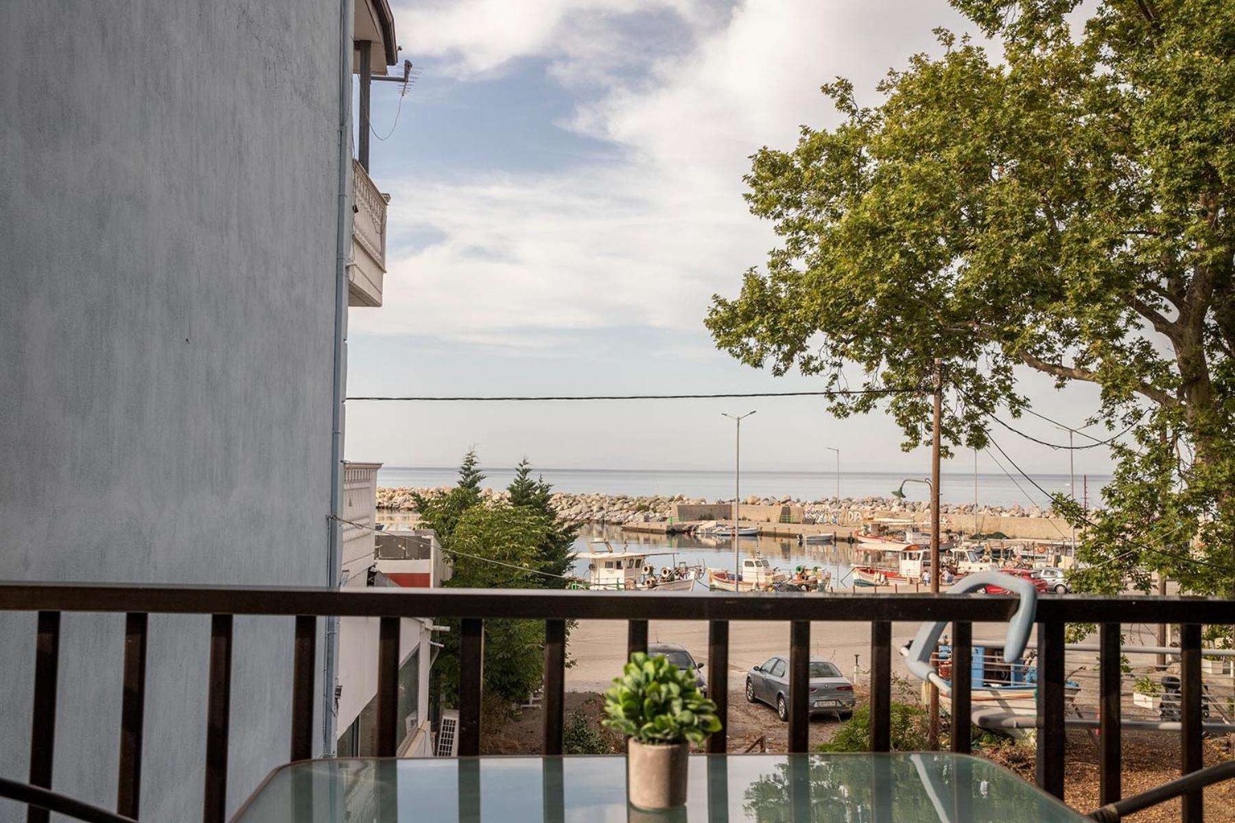 Manos Kritikakis Apartments 帕拉塔蒙 外观 照片